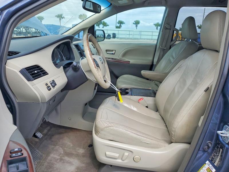 2014 Toyota Sienna VIN 5TDYK3DC2ES508123 COPART salvage auction — FRONT END, Fl - Cert Of Title Slvg Rebuildable, sold $2,700 on 2026-07-27 (photo 7)
