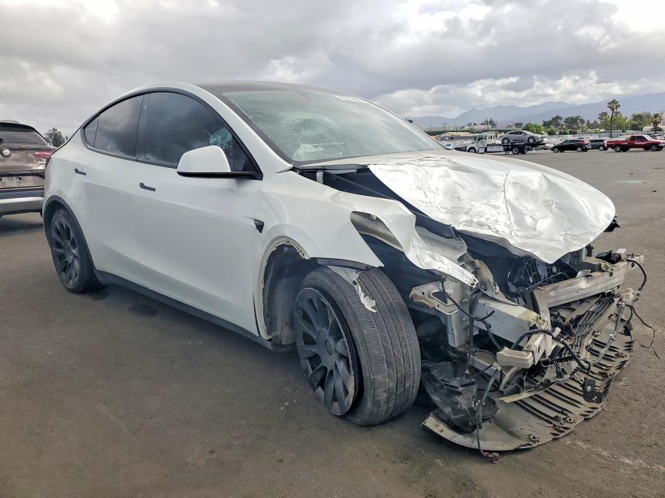 2021 Tesla Model y VIN 5YJYGDEE2MF231368 COPART salvage auction — FRONT END, Ca - Salvage Certificate, sold $5,600 on 2026-07-20 (photo 4)