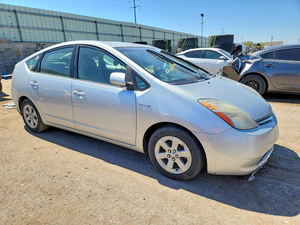 2007 Toyota Prius VIN JTDKB20U077655567 COPART salvage auction — FRONT END, Nm - Certificate Of Title, sold $175 on 2026-07-30 (photo 4)