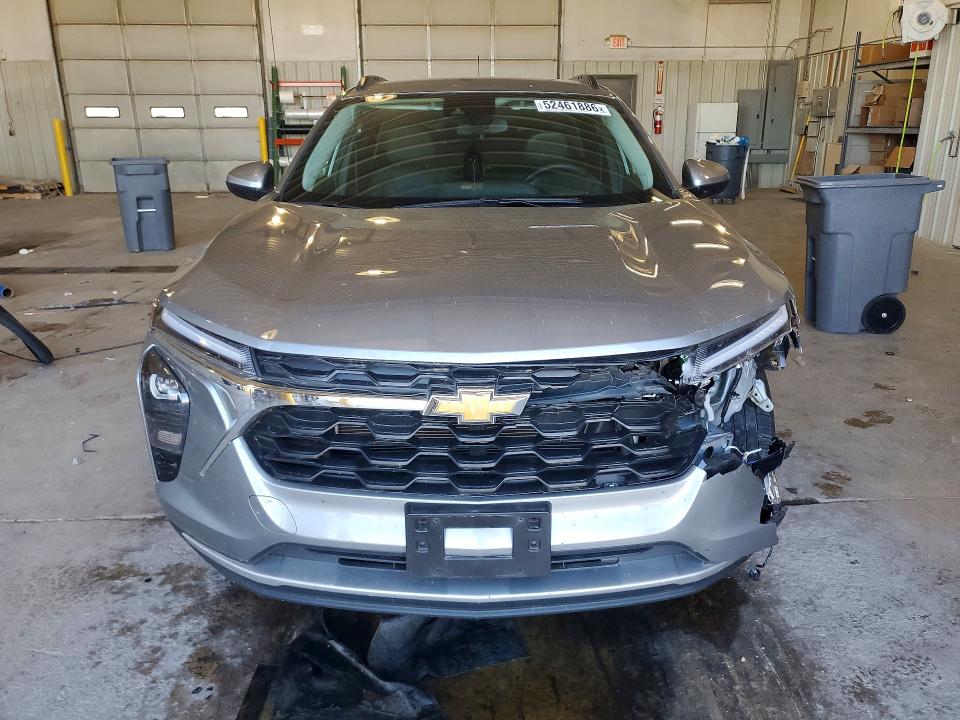 2025 Chevrolet Trax VIN KL77LHEP7SC199136 COPART salvage auction — FRONT END, Mo - Salvage Certificate Of Title, sold $70 on 2026-07-28 (photo 5)