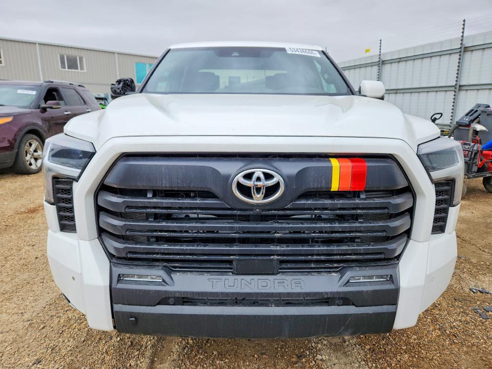 2025 Toyota Tundra VIN 5TFWA5DB7SX253553 COPART salvage auction — SIDE, AB - BOS - SALVAGE, sold $28,000 on 2026-07-02 (photo 5)