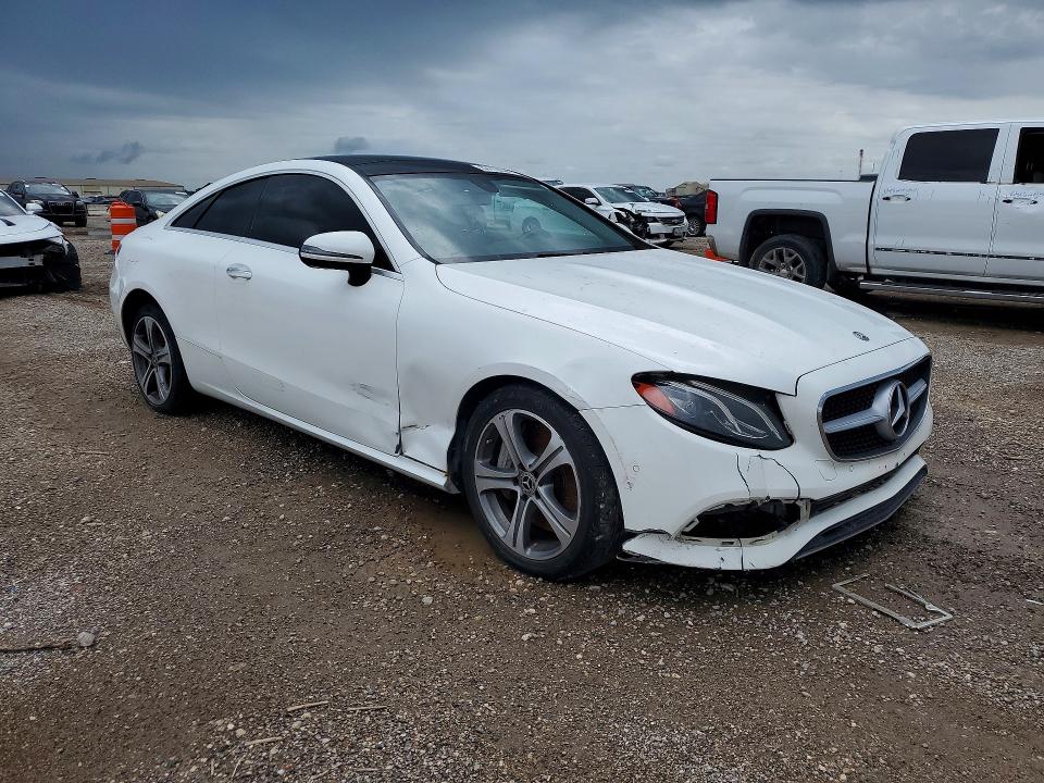2018 Mercedes-benz E-klasse VIN WDD1J6FB1JF020002 COPART salvage auction — FRONT END, Tx - Certificate Of Title, sold $12,400 on 2026-07-09 (photo 4)