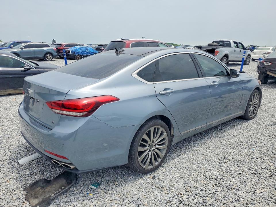2015 Hyundai Genesis VIN KMHGN4JF7FU054550 COPART salvage auction — Burn Engine, Tx - Salvage Vehicle Title, sold $800 on 2026-07-13 (photo 3)