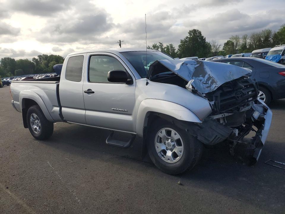 2008 Toyota Tacoma VIN 5TETU62N68Z582632 COPART salvage auction — FRONT END, Or - Salvage Title Certificate, sold $2,750 on 2026-07-13 (photo 4)