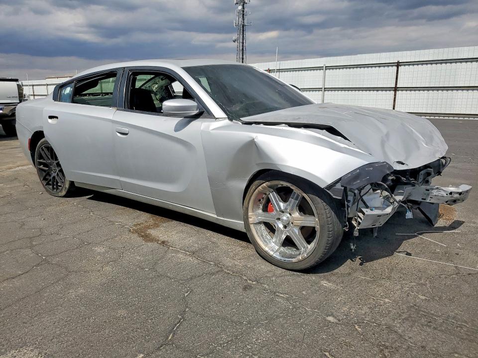 2019 Dodge Charger VIN 2C3CDXBG5KH696300 COPART salvage auction — FRONT END, Ca - Dis/Dlr/Exp Only Clean Title, sold $1,250 on 2026-07-30 (photo 4)