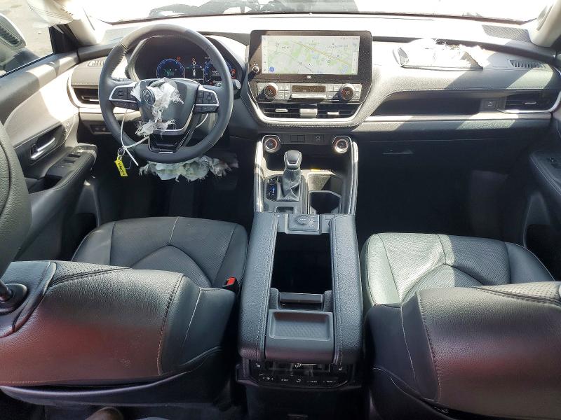 2024 Toyota Highlander VIN 5TDAAAB5XRS041973 COPART salvage auction — FRONT END, Fl - Cert Of Title Slvg Rebuildable, sold $18,500 on 2026-07-13 (photo 8)