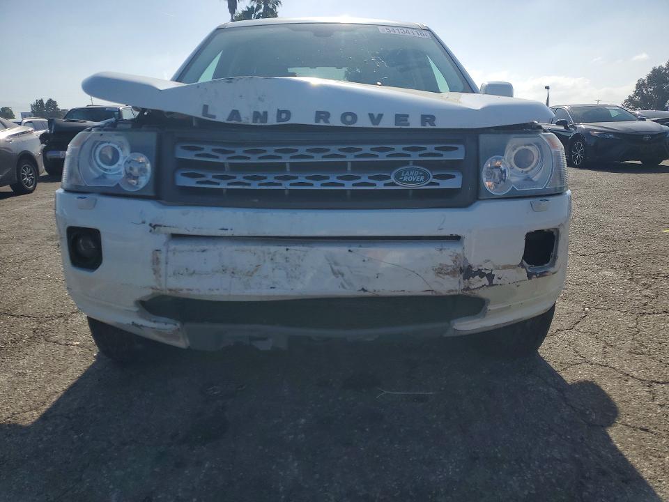 2011 Land rover Lr2 VIN SALFR2BN3BH276948 COPART salvage auction — FRONT END, Ca - Salvage Certificate, sold $525 on 2026-07-24 (photo 5)