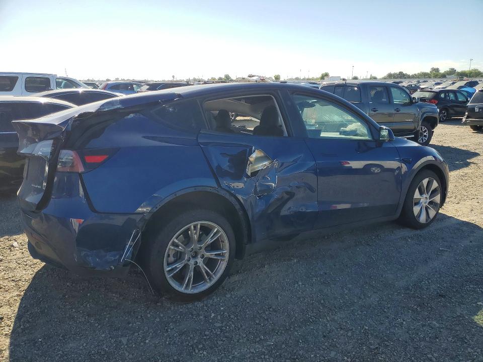 2024 Tesla Model y VIN 7SAYGDEE9RF983496 COPART salvage auction — FRONT END, Ca - Salvage Certificate, sold $2,550 on 2026-07-02 (photo 3)