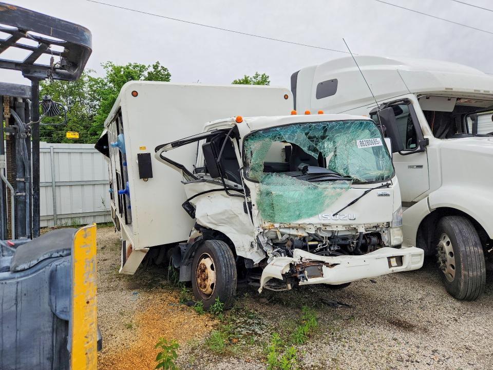 2014 Isuzu VIN JALE5W165E7300403 COPART salvage auction — ALL OVER, In - Bill Of Sale - Parts Only, sold $300 on 2026-07-15 (photo 4)