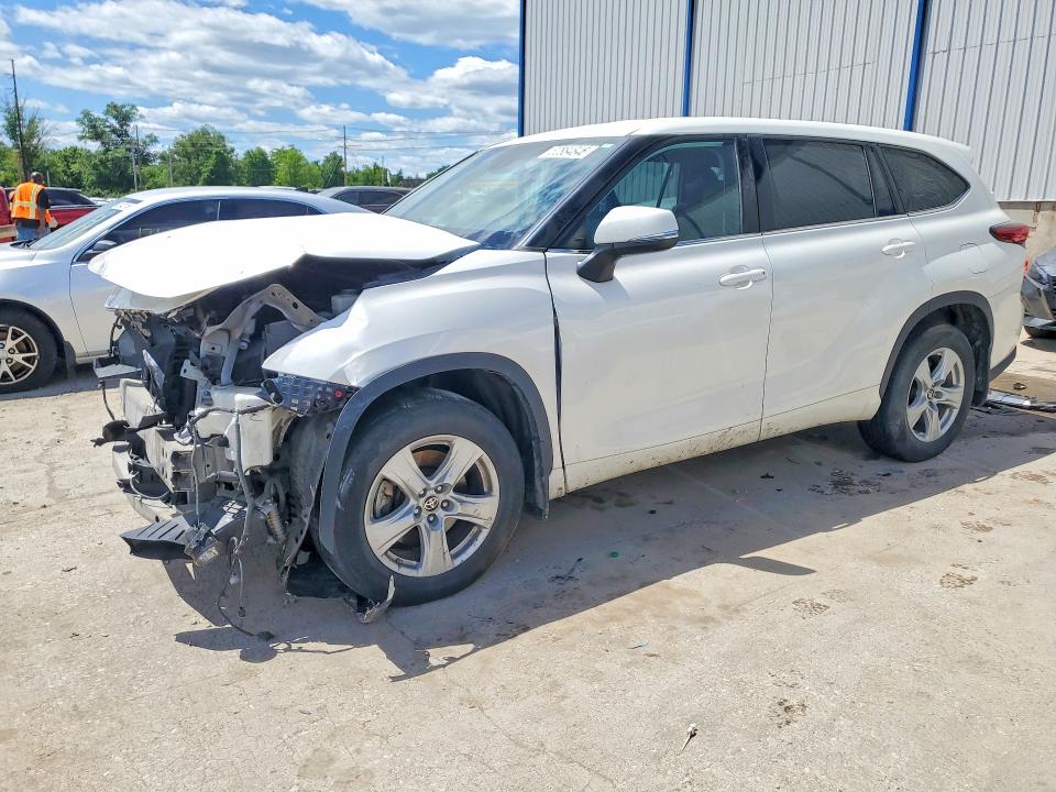 2021 Toyota VIN 5TDBZRBH3MS535526 COPART salvage auction — FRONT END, Ky - Cert Of Title-Salvage, sold $6,100 on 2026-07-22 (photo 1)