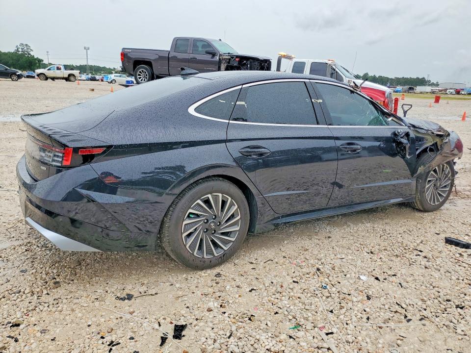 2025 Hyundai Sonata VIN KMHL54JJ2SA127368 COPART salvage auction — FRONT END, Tx - Salvage Vehicle Title, sold $7,400 on 2026-07-28 (photo 3)