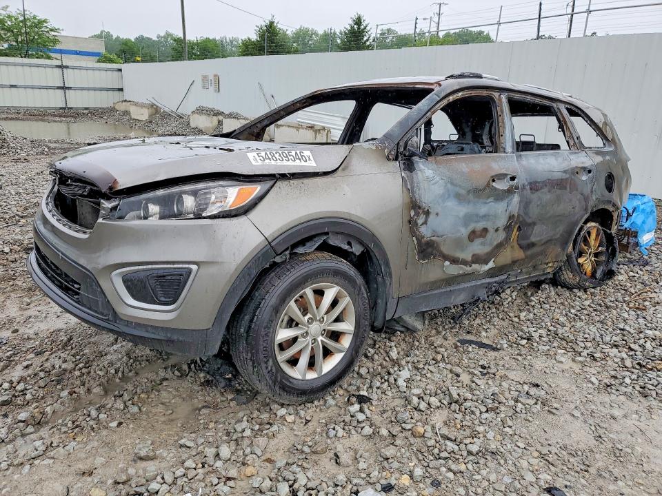 2018 Kia Sorento VIN 5XYPG4A39JG386746 COPART salvage auction — INTERIOR BURN, KY - BILL OF SALE/PART ONLY/NO TITL, sold $275 on 2026-07-23 (photo 1)