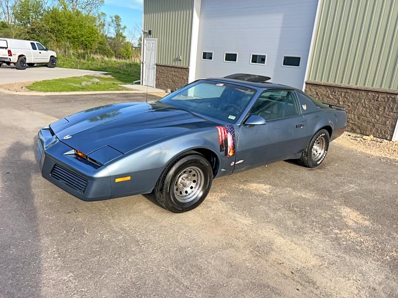 1983 Pontiac Firebird VIN 1G2AW87H9DL203250 COPART salvage auction — NORMAL WEAR, Wi - Certificate Of Title (P), sold $3,250 on 2026-07-21 (photo 2)
