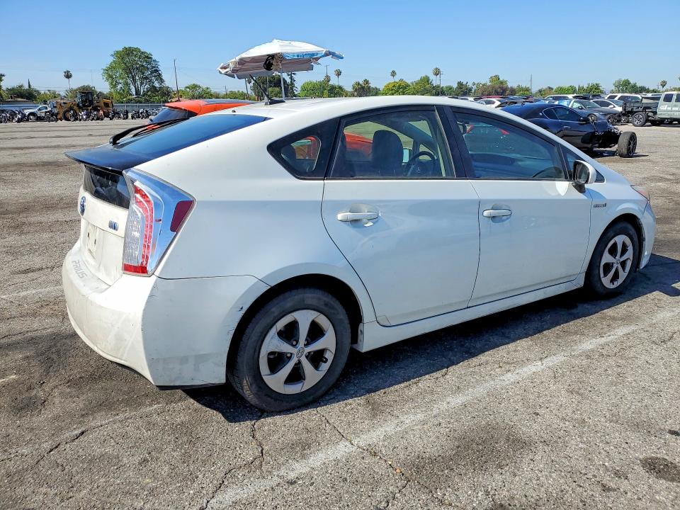 2014 Toyota Prius VIN JTDKN3DU2E1783042 COPART salvage auction — REAR END, CA - SALVAGE CERTIFICATE, sold $2,100 on 2026-07-21 (photo 3)