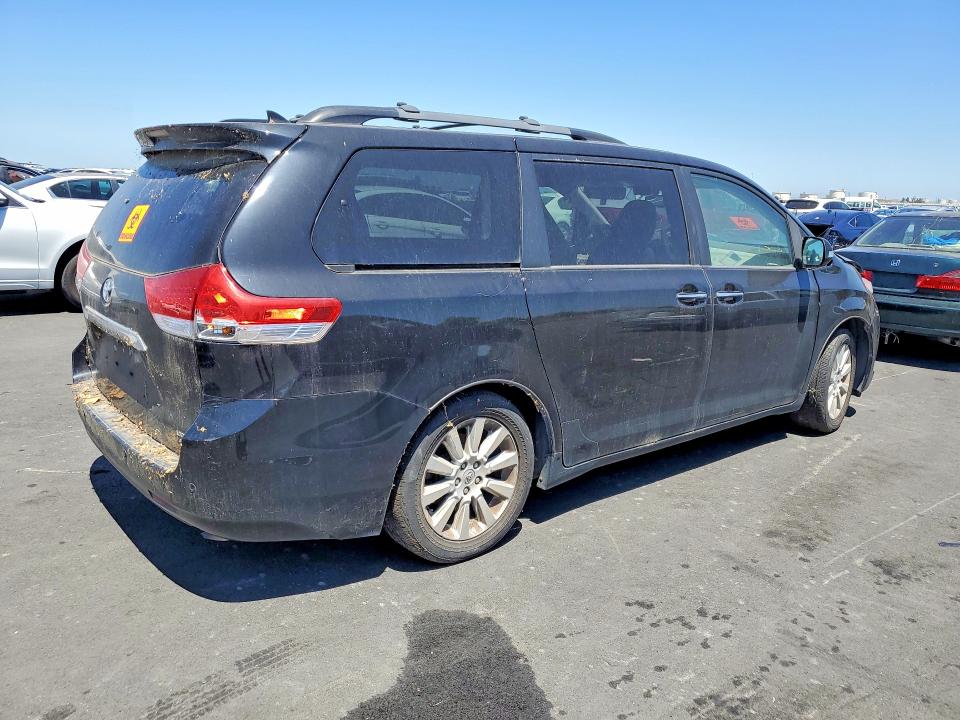 2014 Toyota Sienna VIN 5TDDK3DCXES082907 COPART salvage auction — FRONT END, CA - SALVAGE CERTIFICATE, sold $1,450 on 2026-07-27 (photo 3)