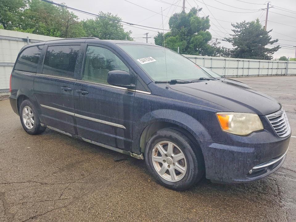 2011 Chrysler Town & country VIN 2A4RR5DG7BR615987 COPART salvage auction — MINOR DENT/SCRATCHES, Oh - Certificate Of Title, sold $300 on 2026-07-22 (photo 4)