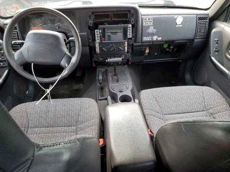 2000 Jeep Cherokee VIN 1J4FF48S3YL109921 COPART salvage auction — FRONT END, NH - CERT OF TITLE-SALVAGE, sold $325 on 2026-07-02 (photo 8)