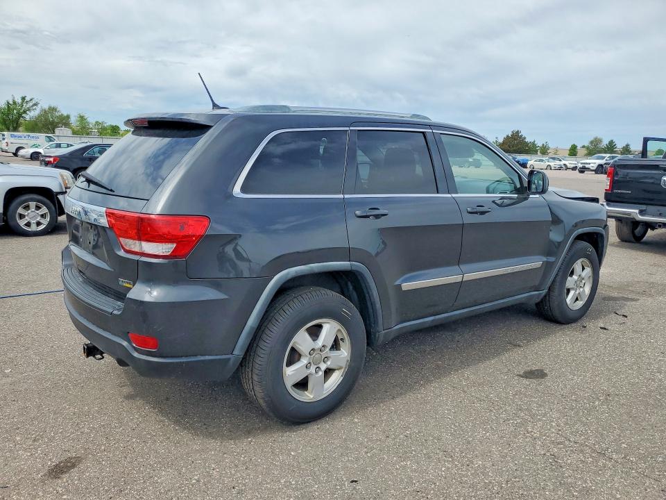 2011 Jeep Cherokee VIN 1J4RR4GG6BC562116 COPART salvage auction — FRONT END, Mn - Cert Of Title-Salvage, sold $725 on 2026-07-02 (photo 3)