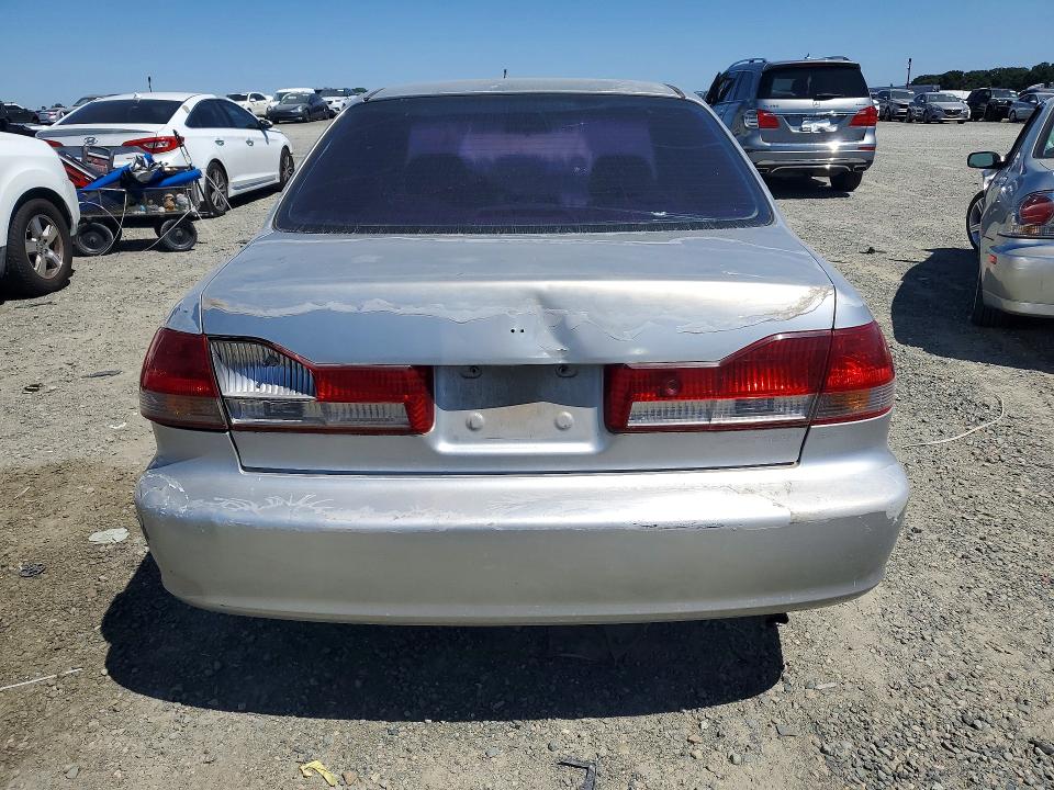 2001 Honda Accord VIN JHMCG66011C025250 COPART salvage auction — REAR END, Ca - Cert Of Title-Salvaged, sold $225 on 2026-07-21 (photo 6)