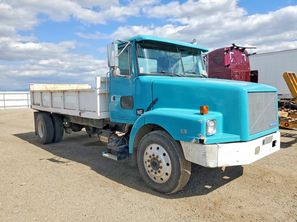 1994 White/gmc Conventional VIN 4V1JLBDE0RR825415 COPART salvage auction — BURN, CA - SALVAGE CERTIFICATE, sold $525 on 2026-07-06 (photo 4)