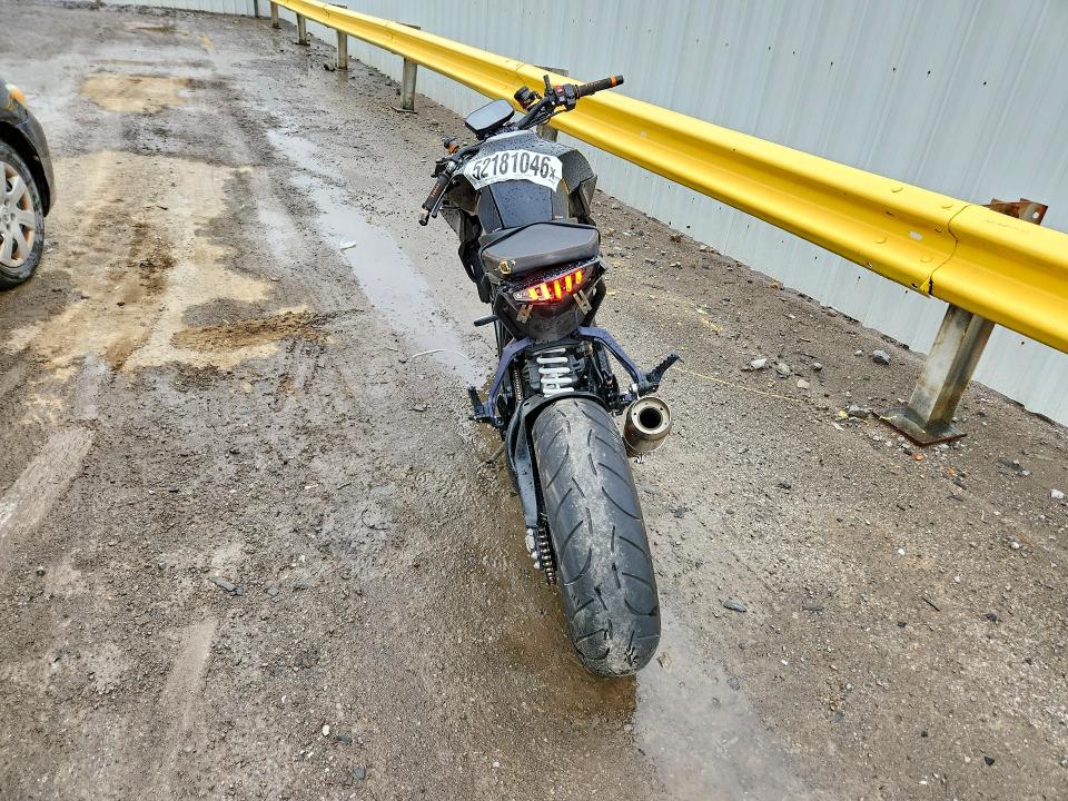 2018 Ktm VIN VBKV39408JM986348 COPART salvage auction — SIDE, Id - Salvage Certificate Of Title, sold $4,100 on 2026-07-16 (photo 4)