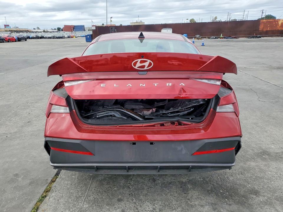 2025 Hyundai Elantra VIN KMHLL4DG0SU051752 COPART salvage auction — FRONT END, Ca - Salvage Certificate, sold $4,150 on 2026-07-22 (photo 6)