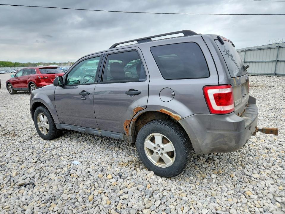 2011 Ford Escape VIN 1FMCU9DG6BKA21385 COPART salvage auction — WATER/FLOOD, MI - CERT OF TITLE-FLOOD VEHICLE, sold $200 on 2026-07-02 (photo 2)