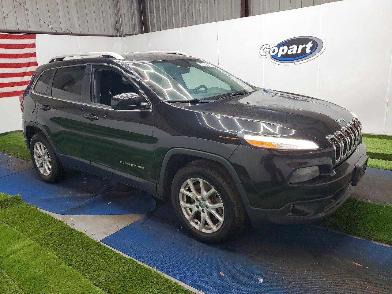 2016 Jeep Cherokee VIN 1C4PJMCB1GW287114 COPART salvage auction — Normal Wear, FL - CERTIFICATE OF TITLE, sold $2,900 on 2026-07-09 (photo 4)