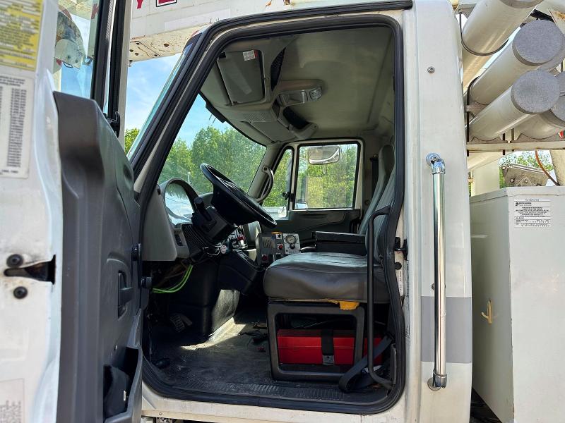 2011 International 4000 series VIN 1HTMKAAR3BH319642 COPART salvage auction — MINOR DENT/SCRATCHES, Tn - Certificate Of Title (P), sold $15,000 on 2026-07-29 (photo 5)