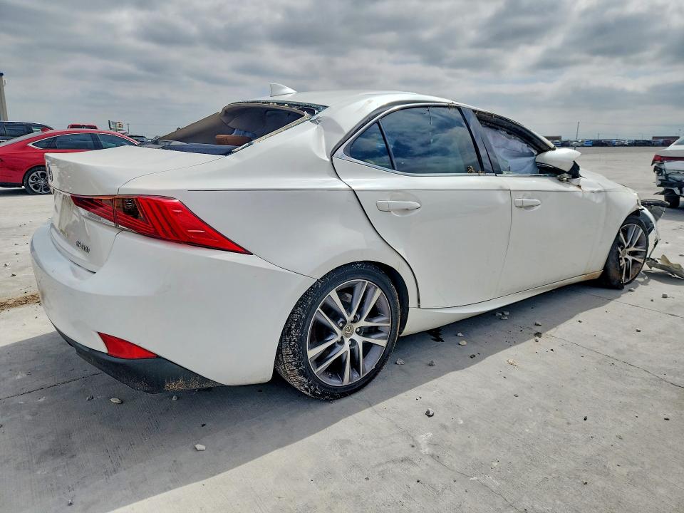 2018 Lexus Is VIN JTHBA1D27J5075210 COPART salvage auction — FRONT END, Tx - Salvage Vehicle Title, sold $1,650 on 2026-07-10 (photo 3)