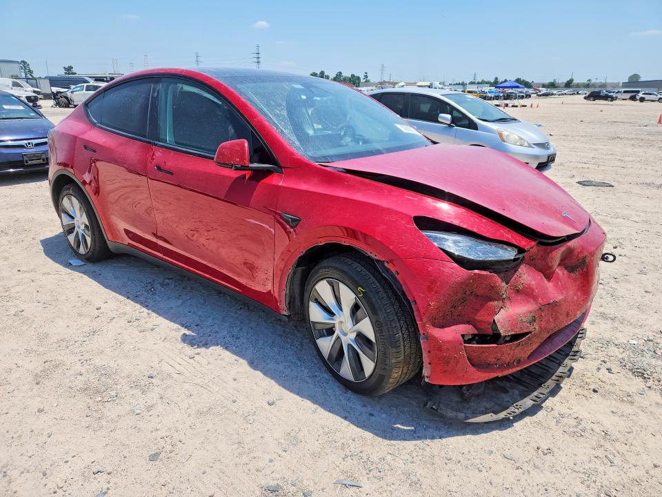 2023 Tesla VIN 7SAYGAEE2PF806364 COPART salvage auction — FRONT END, TX - SALVAGE VEHICLE TITLE, sold $2,500 on 2026-07-24 (photo 4)