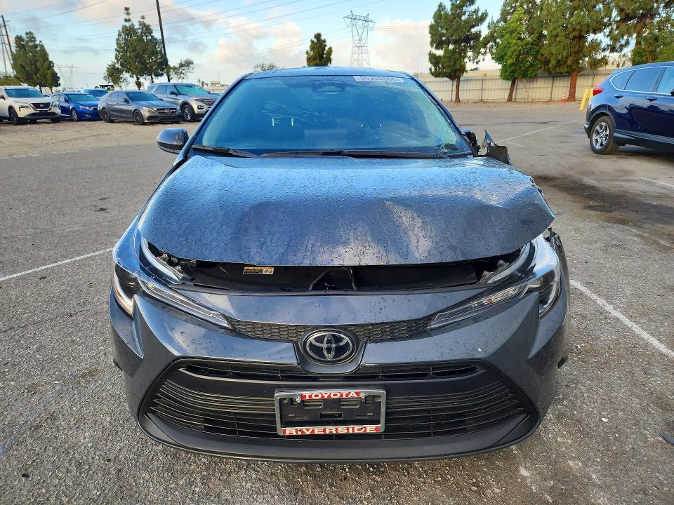 2025 Toyota Corolla VIN 5YFB4MDE7SP359428 COPART salvage auction — ALL OVER, CA - SALVAGE CERTIFICATE, sold $4,950 on 2026-07-02 (photo 5)
