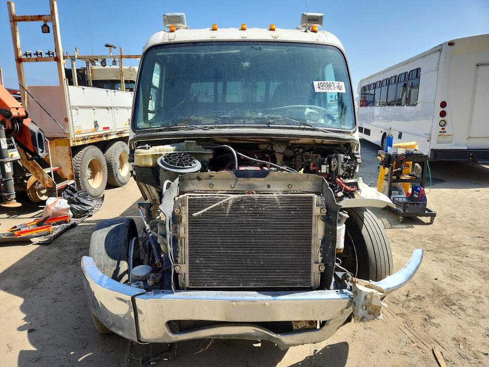 2015 Frht - freightliner M2 VIN 1FVACWDT9FHGK4027 COPART salvage auction — FRONT END, CA - SALVAGE CERTIFICATE, sold $2,200 on 2026-07-29 (photo 5)
