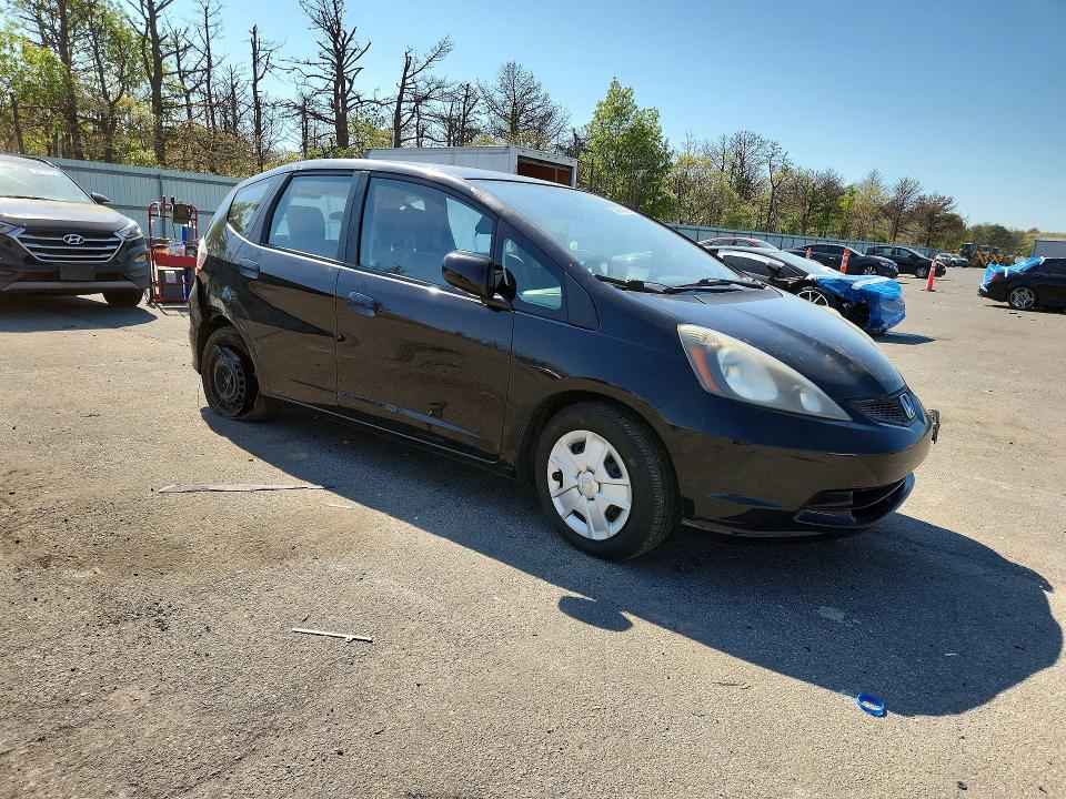 2012 Honda Fit VIN JHMGE8H32CC005649 COPART salvage auction — REAR END, Ny - Mv-907A Salvage Certificate, sold $925 on 2026-07-13 (photo 4)