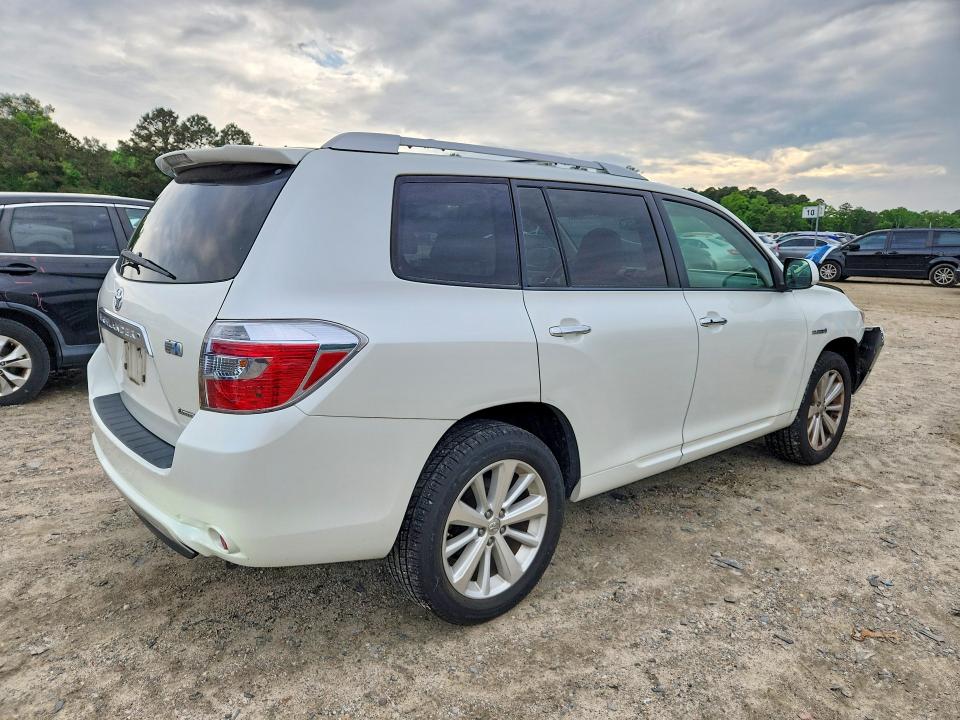 2010 Toyota Highlander hybrid VIN JTEJW3EHXA2048416 COPART salvage auction — FRONT END, Va - Certificate Of Title, sold $2,750 on 2026-07-07 (photo 3)