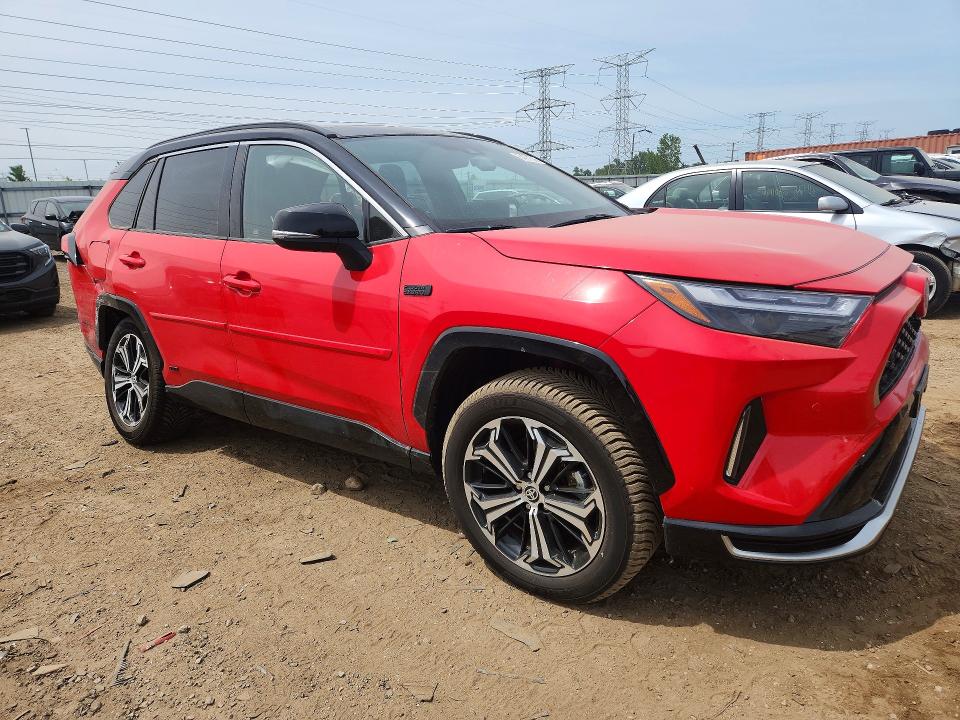 2024 Toyota Rav 4 VIN JTMFB3FV2RD183903 COPART salvage auction — REAR END, Il - Salvage Certificate, sold $20,200 on 2026-07-07 (photo 4)