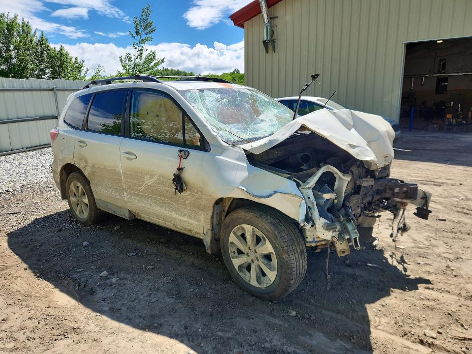 2018 Subaru Forester VIN JF2SJAGC7JH558413 COPART salvage auction — FRONT END, Vt - Cert Of Title-Salvage Vehicle, sold $175 on 2026-07-13 (photo 4)