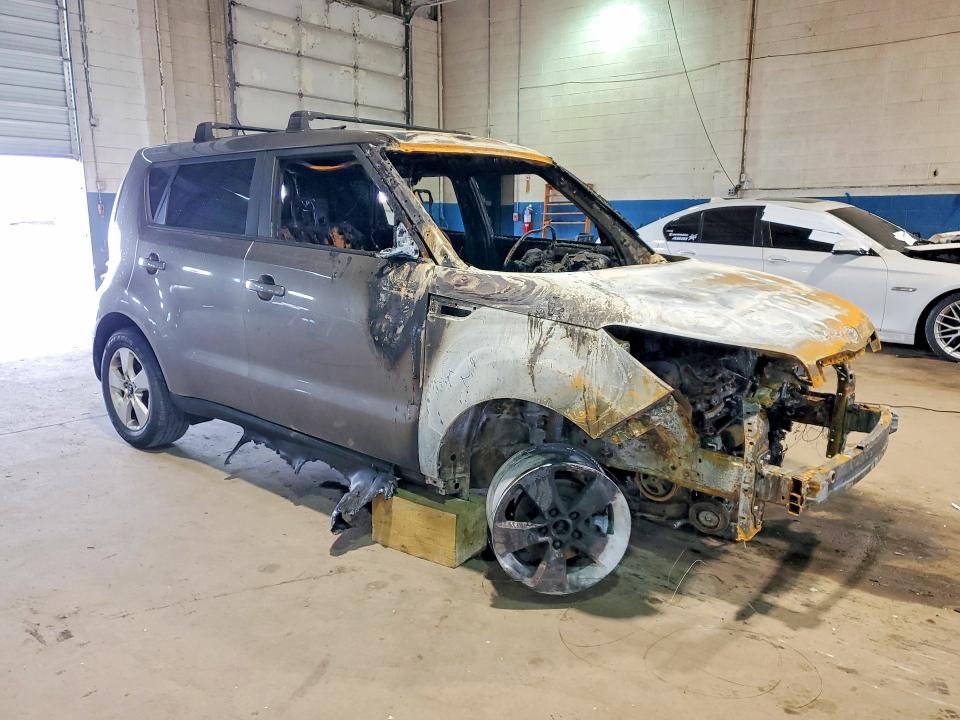 2019 Kia Soul VIN KNDJN2A27K7012920 COPART salvage auction — Burn Engine, Oh - Cert Of Title-Salvage, sold $300 on 2026-07-31 (photo 4)