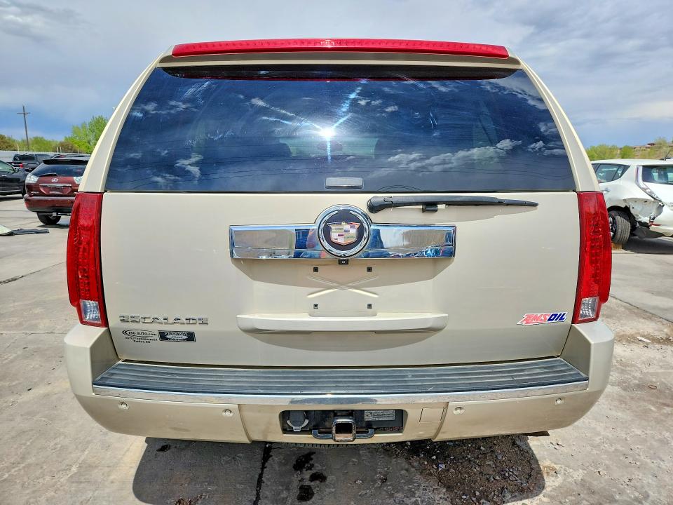 2007 Cadillac Escalade VIN 1GYFK63807R156192 COPART salvage auction — FRONT END, Co - Public - Salvage Title, sold $2,850 on 2026-07-29 (photo 6)