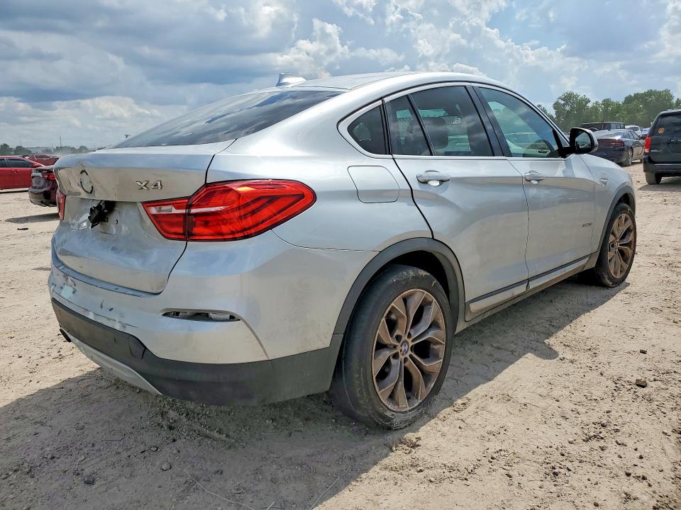 2018 BMW X4 VIN 5UXXW3C58J0Y66101 COPART salvage auction — REAR END, Tx - Salvage Vehicle Title, sold $150 on 2026-07-21 (photo 3)