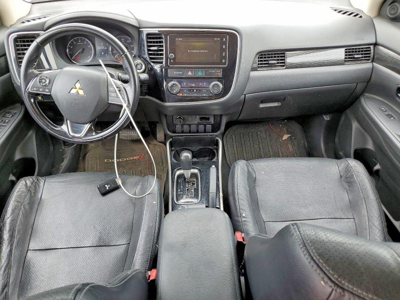 2017 Mitsubishi Outlander VIN JA4AD3A37HZ040936 COPART salvage auction — REAR END, Tx - Salvage Vehicle Title, sold $2,899 on 2026-07-28 (photo 8)