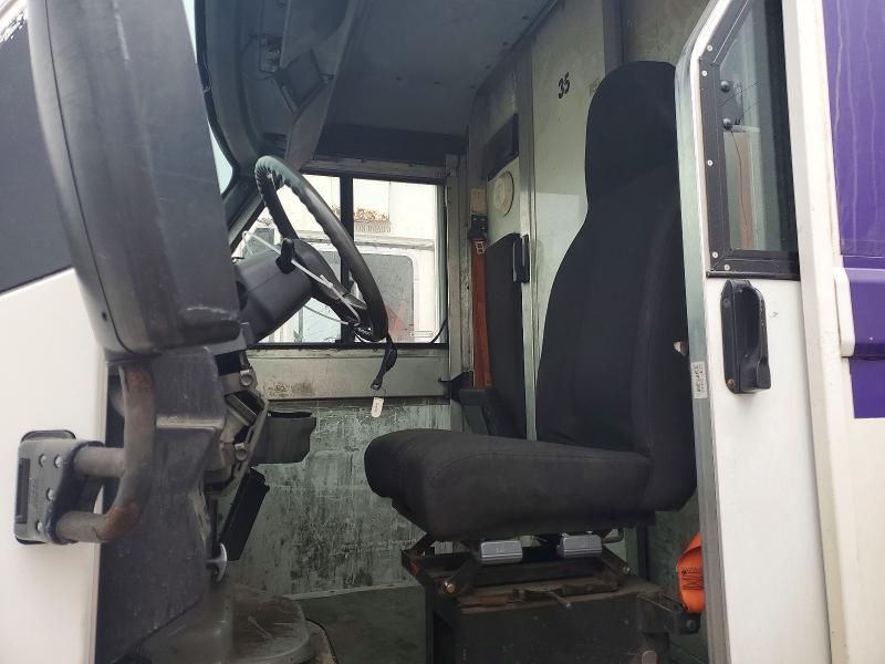 2014 Isuzu Npr VIN JALB4T171E7W00050 COPART salvage auction — REAR END, IL - CERTIFICATE OF TITLE, sold $150 on 2026-07-23 (photo 7)