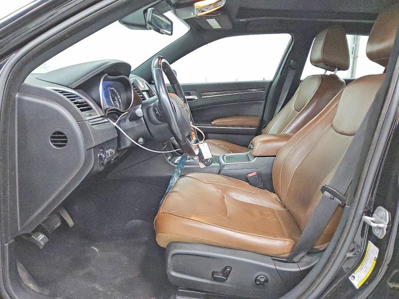 2019 Chrysler 300 VIN 2C3CCAKG2KH556673 COPART salvage auction — FRONT END, In - Certificate Of Title, sold $8,300 on 2026-07-23 (photo 7)