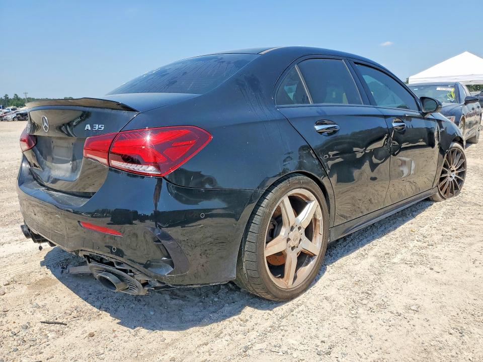 2021 Mercedes-benz VIN W1K3G5BB8MJ321245 COPART salvage auction — MINOR DENT/SCRATCHES, Tx - Certificate Of Title (P), sold $16,500 on 2026-07-23 (photo 3)