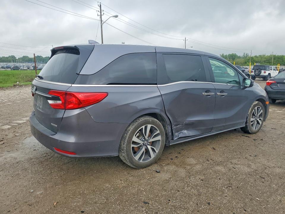 2024 Honda Odyssey VIN 5FNRL6H81RB024074 COPART salvage auction — SIDE, IN - CERT OF TITLE-SALVAGE TITLE, sold $17,500 on 2026-07-31 (photo 3)