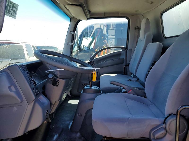 2021 Chevrolet 4500 VIN 54DCDW1D8MS200250 COPART salvage auction — SIDE, Ca - Dis/Dlr/Exp Only Clean Title, sold $10,800 on 2026-07-09 (photo 7)