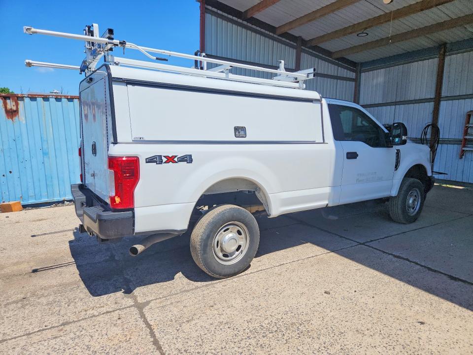 2019 Ford F-250 super duty VIN 1FTBF2B64KEG06234 COPART salvage auction — SIDE, Pa - Cert Of Title, sold $12,100 on 2026-07-14 (photo 3)