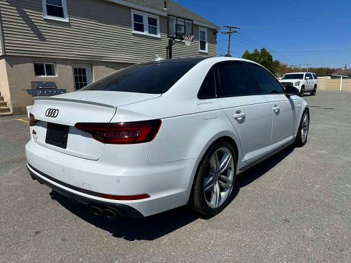 2019 Audi Rs4 VIN WAUB4AF45KA008697 COPART salvage auction — MINOR DENT/SCRATCHES, Ma - Certificate Of Title (P), sold $13,100 on 2026-07-29 (photo 3)