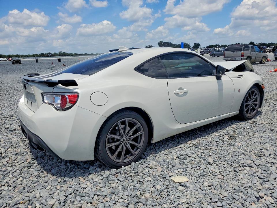2017 Toyota VIN JF1ZNAA12H8708100 COPART salvage auction — FRONT END, Fl - Cert Of Title Slvg Rebuildable, sold $3,750 on 2026-07-14 (photo 3)