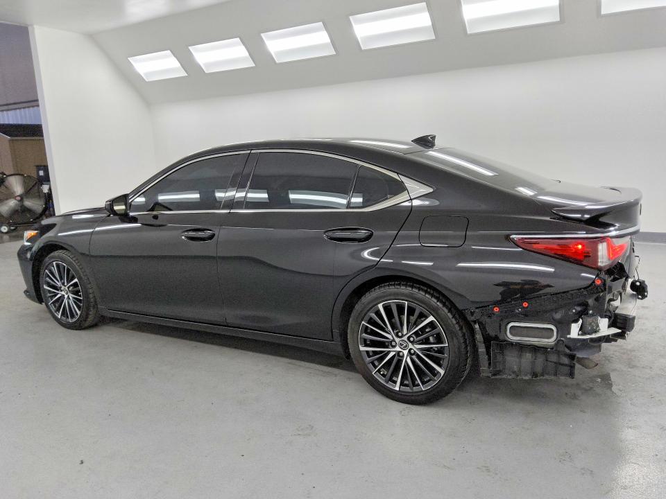 2025 Lexus Es 300h VIN 58ADA1C14SU061330 COPART salvage auction — REAR END, Ca - Certificate Of Title, sold $13,700 on 2026-07-28 (photo 2)